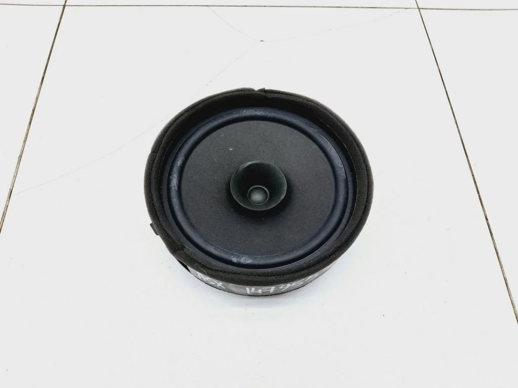 Динамик Mitsubishi ASX 2014