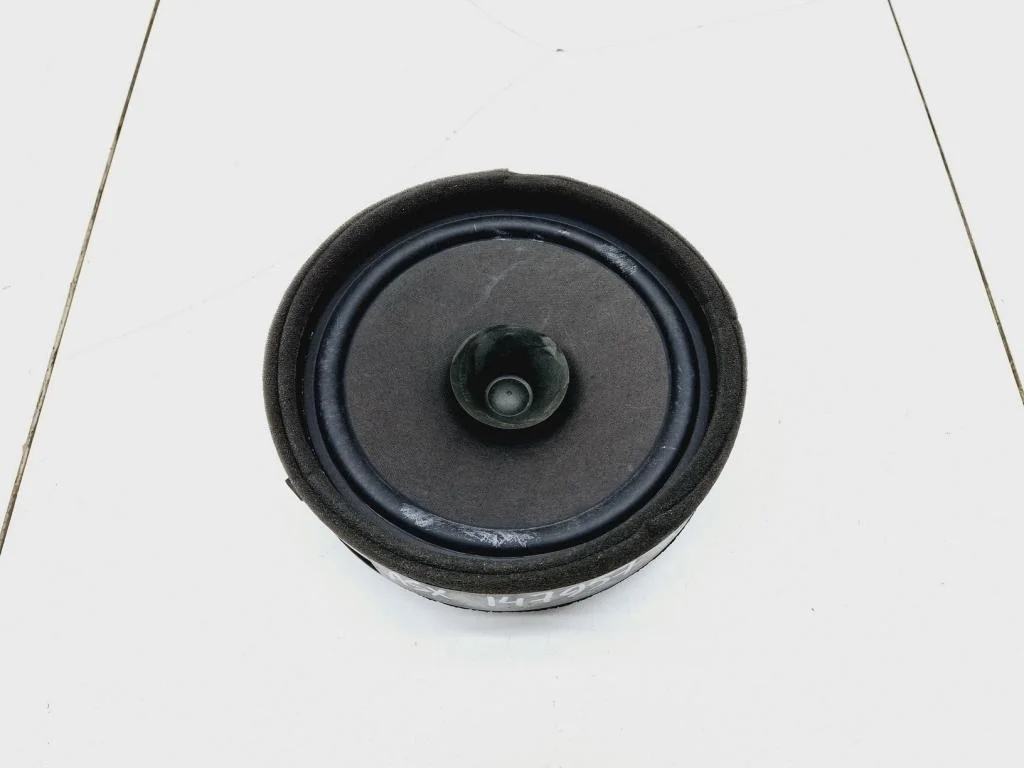 Динамик Mitsubishi ASX 2014