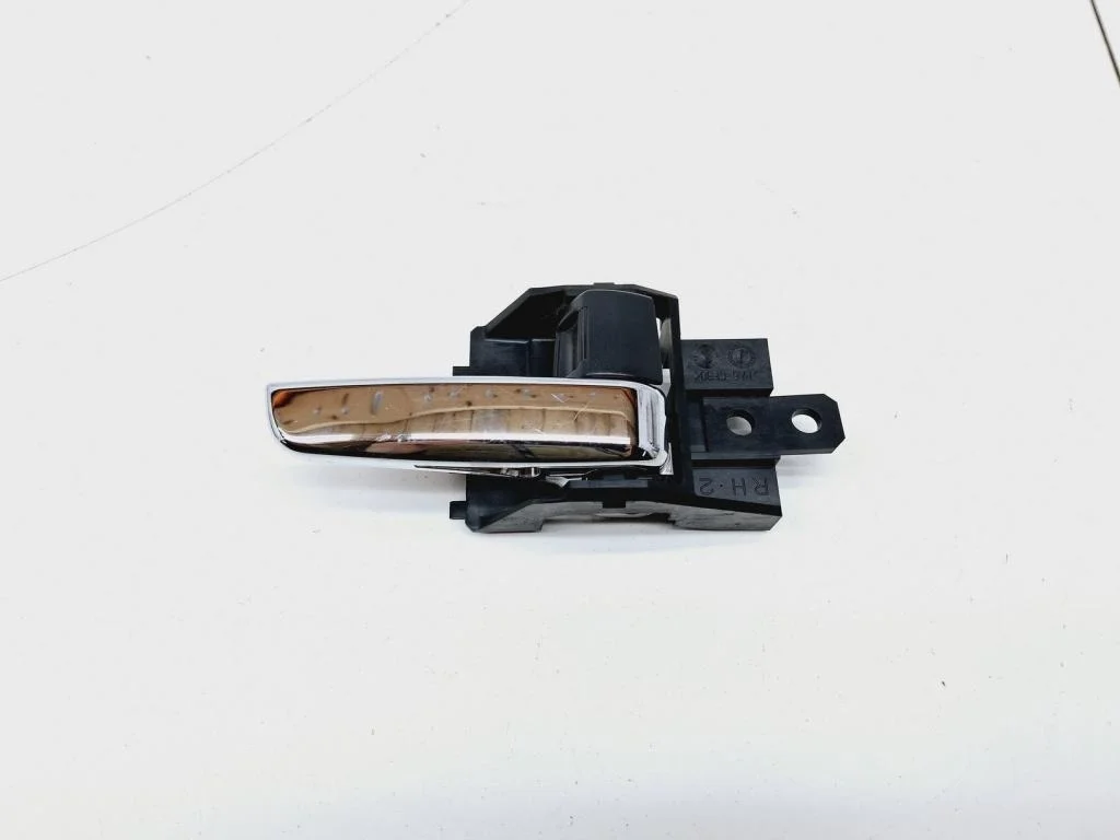 Ручка двери внутренняя правая Mitsubishi ASX 2014