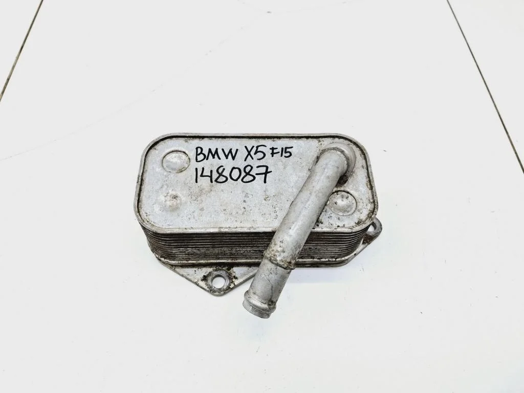 Радиатор масляный BMW X5 2014 F15