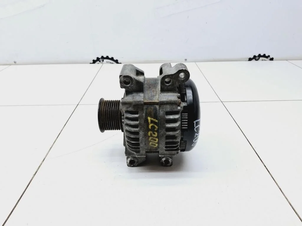 Генератор Toyota Land Cruiser 2008 J200