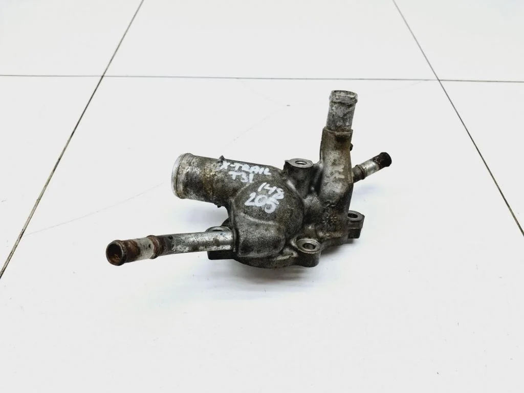 Корпус термостата Nissan X-Trail 2008 T31