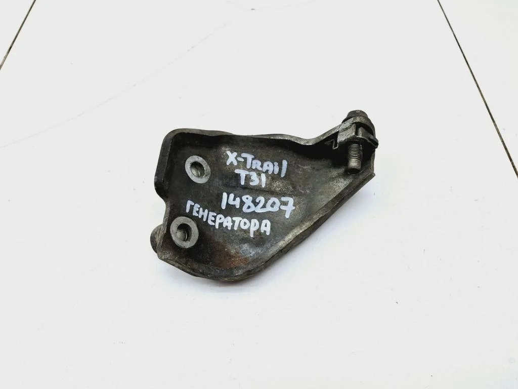 Кронштейн генератора Nissan X-Trail 2008 T31