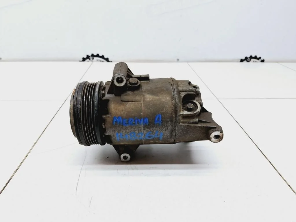 Компрессор кондиционера Opel Meriva