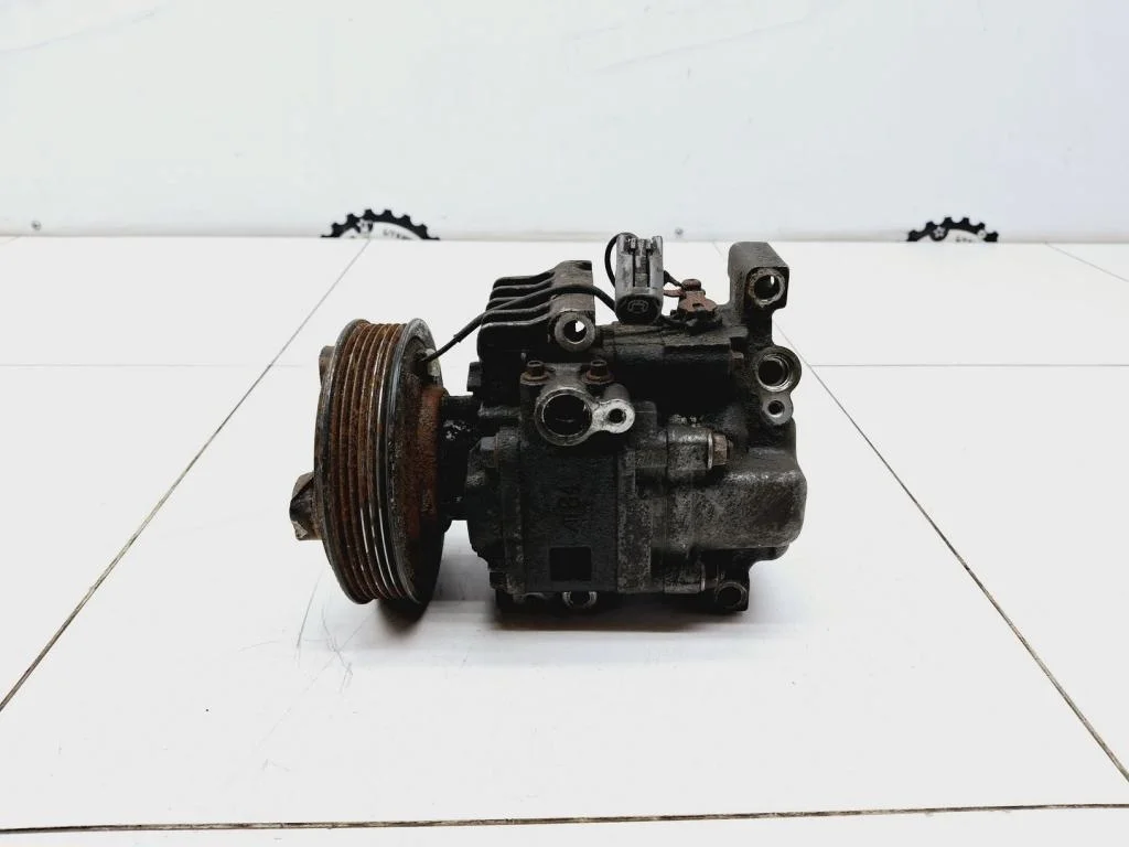 Компрессор кондиционера Mazda 6 GG