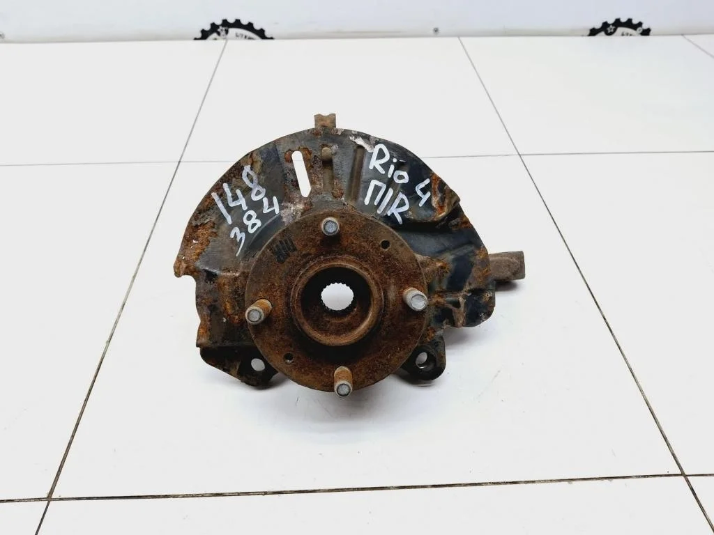 Кулак поворотный передний правый Kia RIO 4 FB