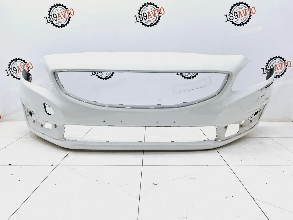 Бампер передний Volvo S60 2 Y20