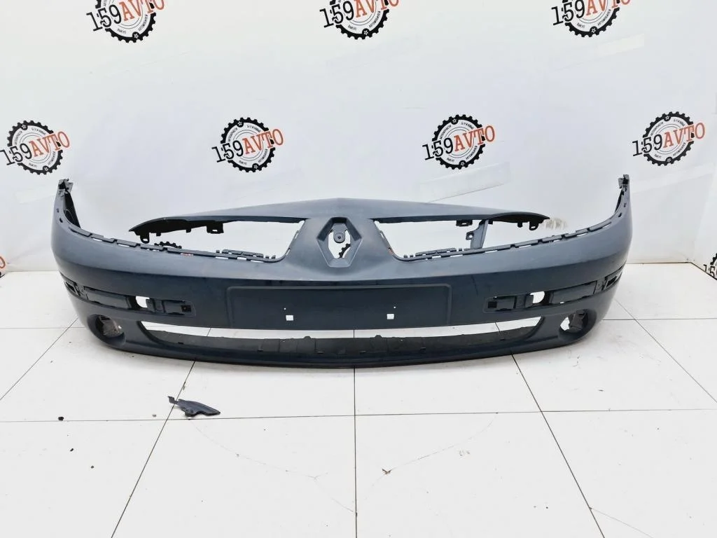 Бампер передний Renault Laguna 2 X74