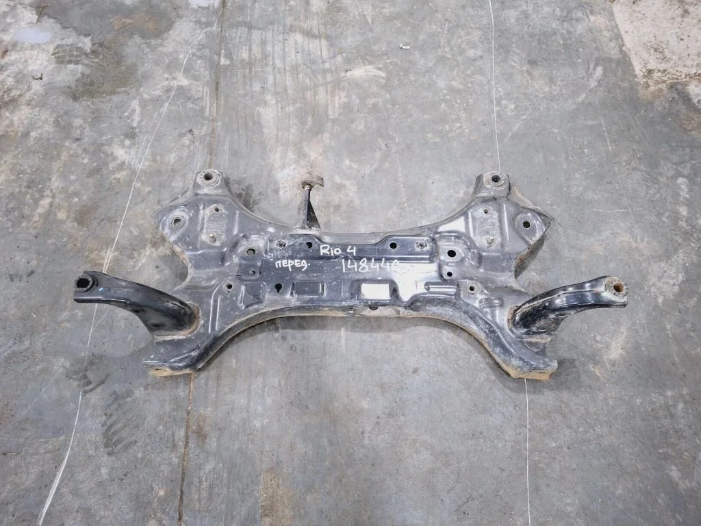Подрамник Kia RIO 4 FB