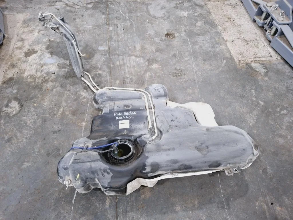 Бак топливный Volkswagen Polo 5