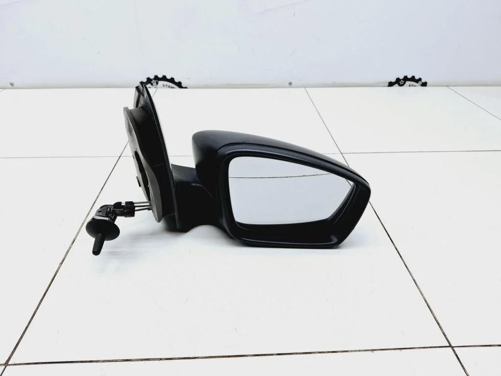Зеркало правое механическое Volkswagen Polo 5