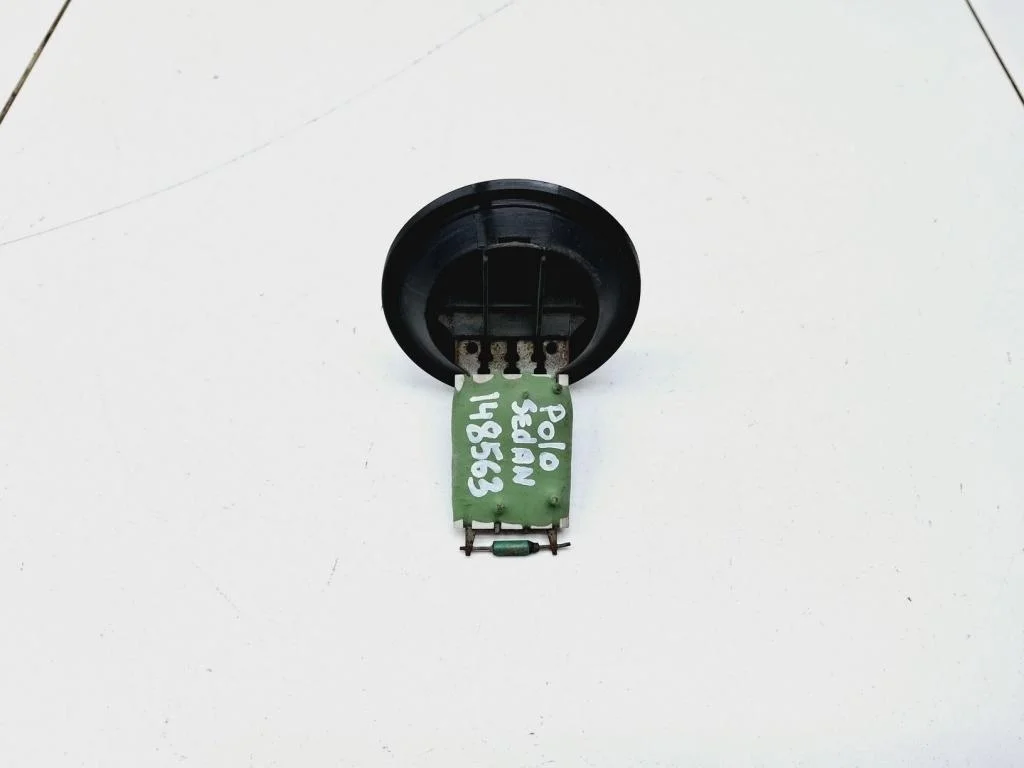 Резистор отопителя Volkswagen Polo 5