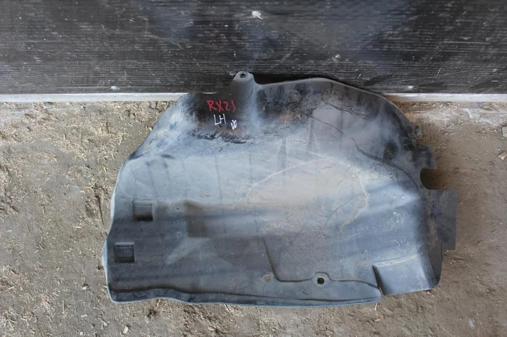 Б.у. защита топливного бака LEXUS RX350 GSU35 LEXUS RX350 GSU35