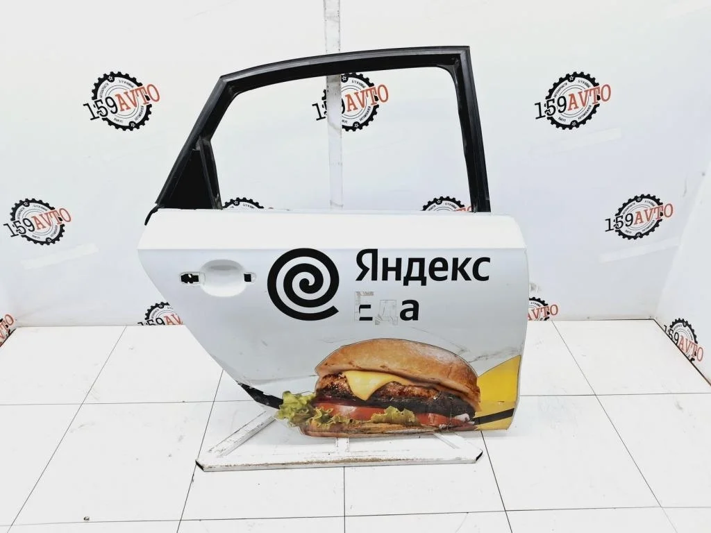 Дверь задняя правая Volkswagen Polo 5