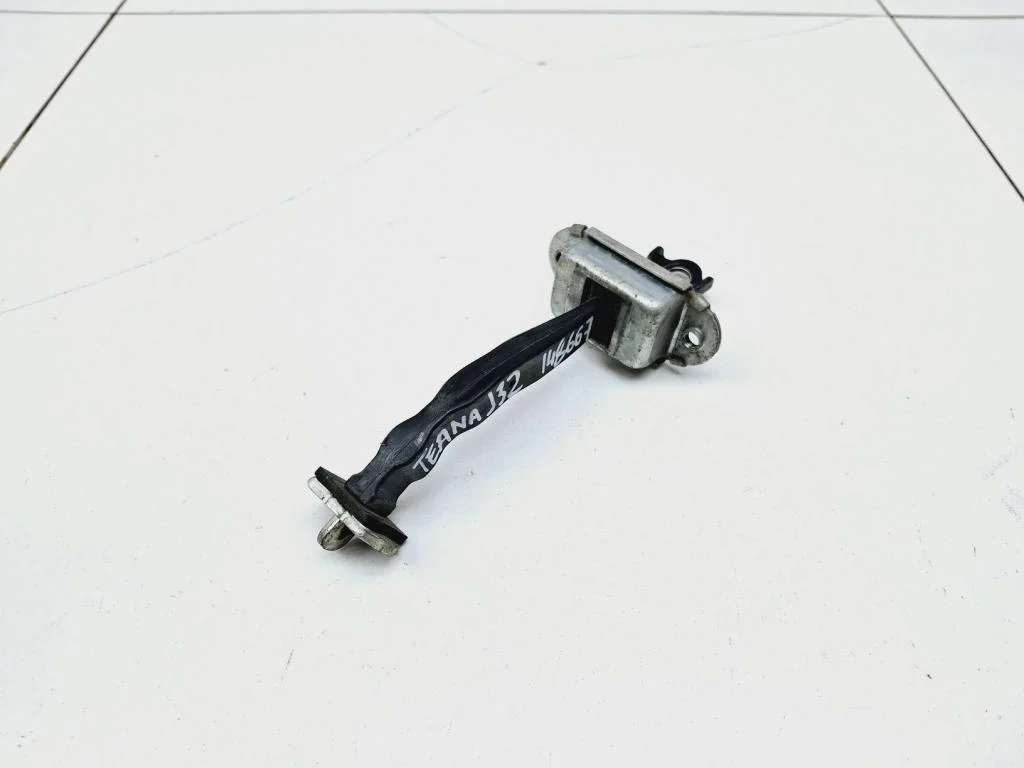 Ограничитель двери Nissan Teana 2011 J32