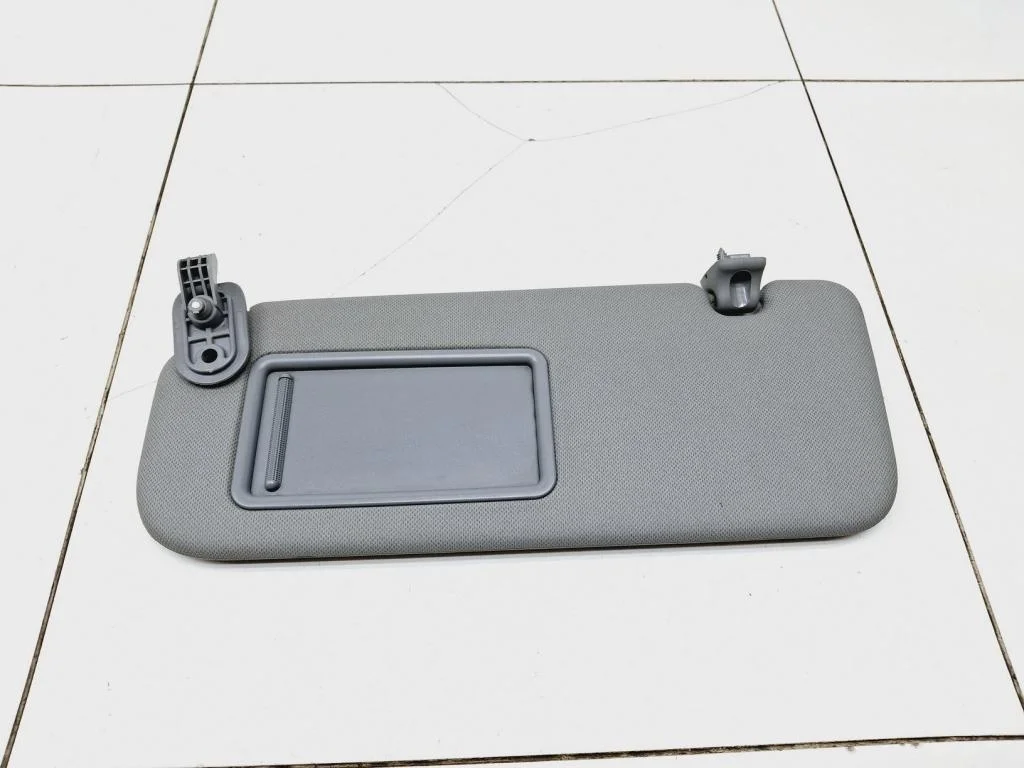 Козырек солнцезащитный левый Hyundai Solaris 1 2015 RB