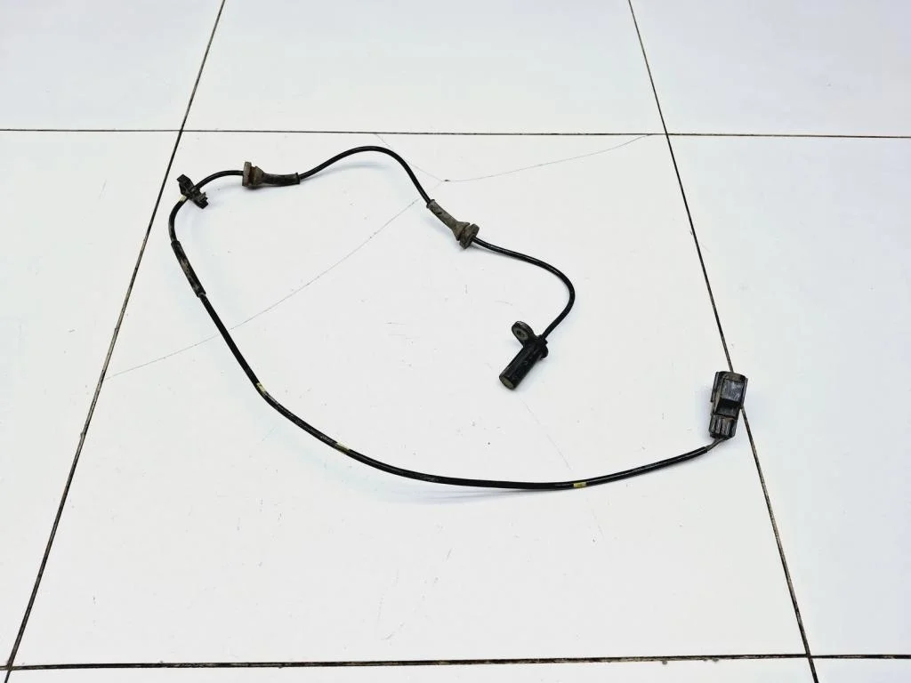 Датчик abs передний левый Volvo S60 1 2006 P24