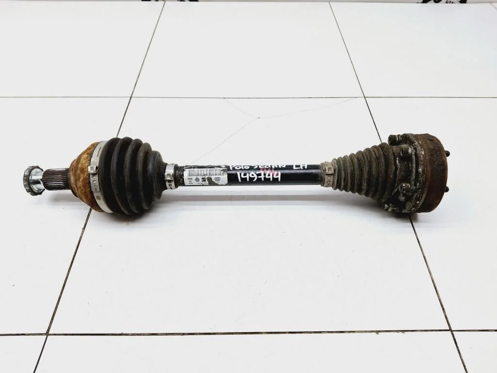 Полуось передняя левая Volkswagen Polo 5