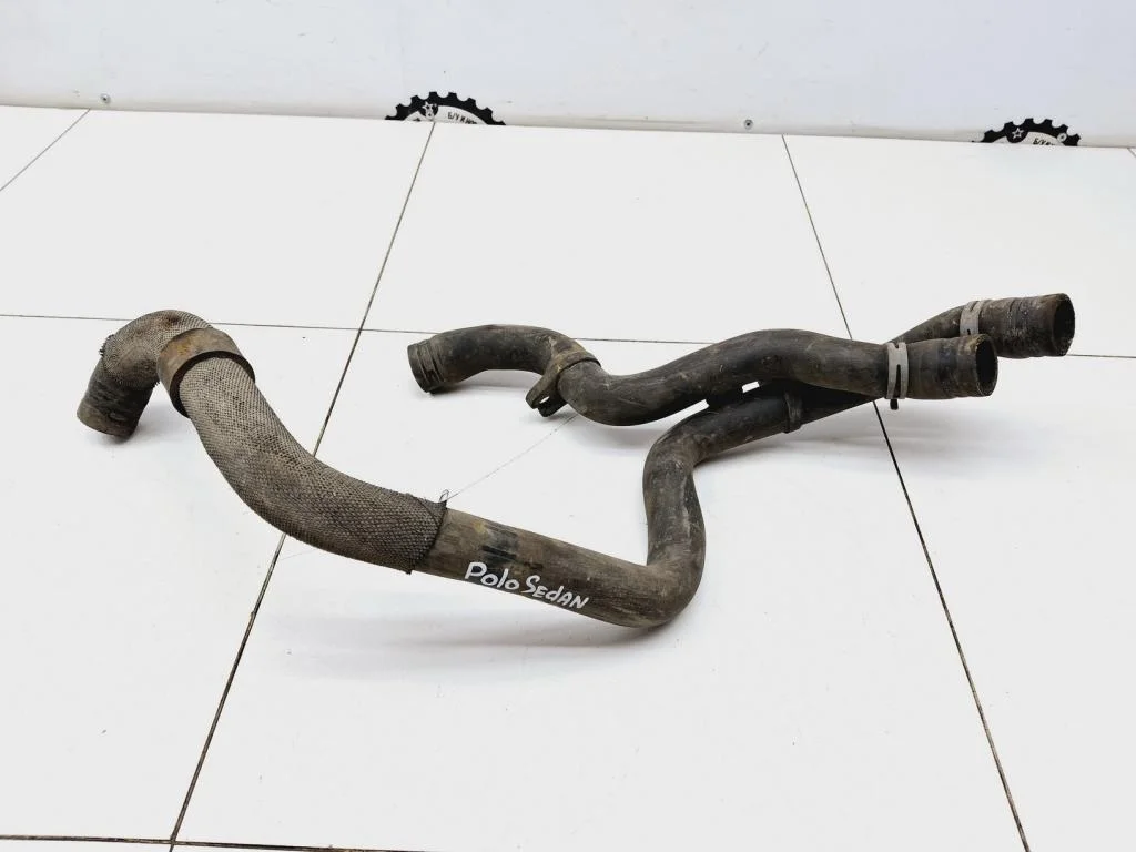 Патрубок радиатора Volkswagen Polo 5