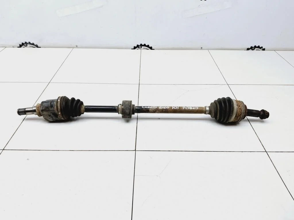 Полуось передняя правая Toyota Corolla 2005 E120