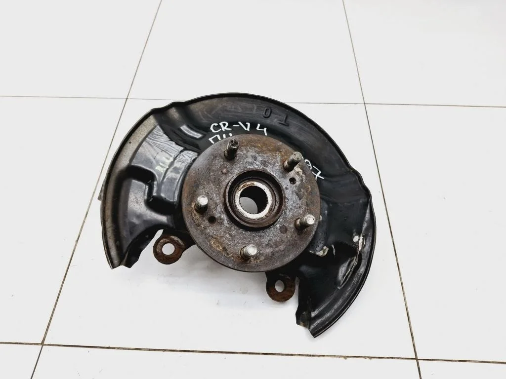 Кулак поворотный передний левый Honda CR-V 4 RM