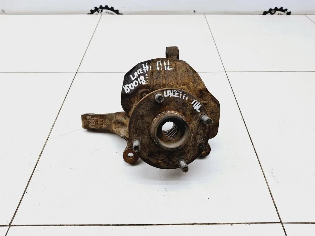 Кулак поворотный передний левый Chevrolet Lacetti J200