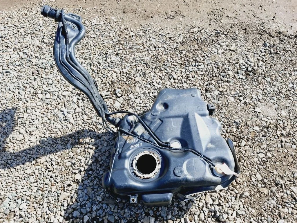 Бак топливный Volkswagen Golf Plus 2011