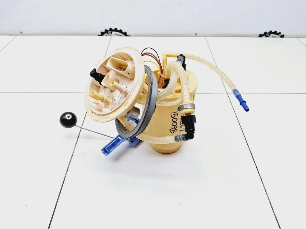 Насос топливный Volkswagen Touareg 2 FL, NF