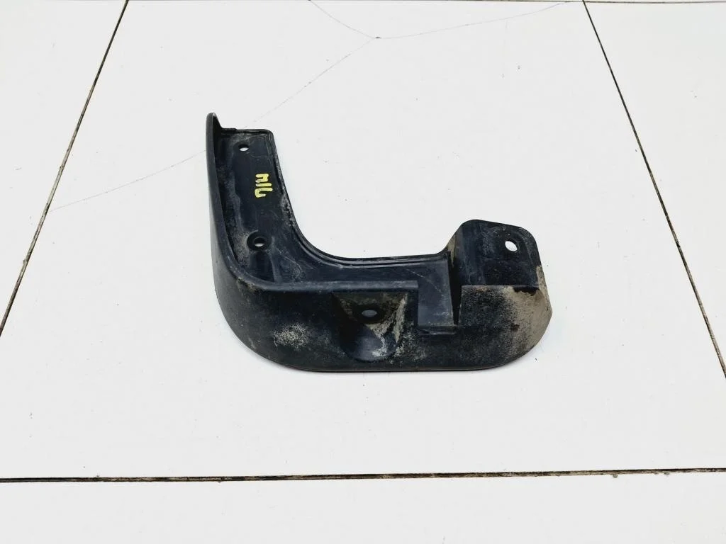 Брызговик передний левый Kia RIO 4 2018 FB