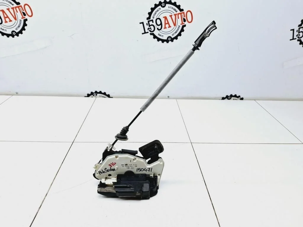 Замок двери задней левой Volkswagen Polo 5