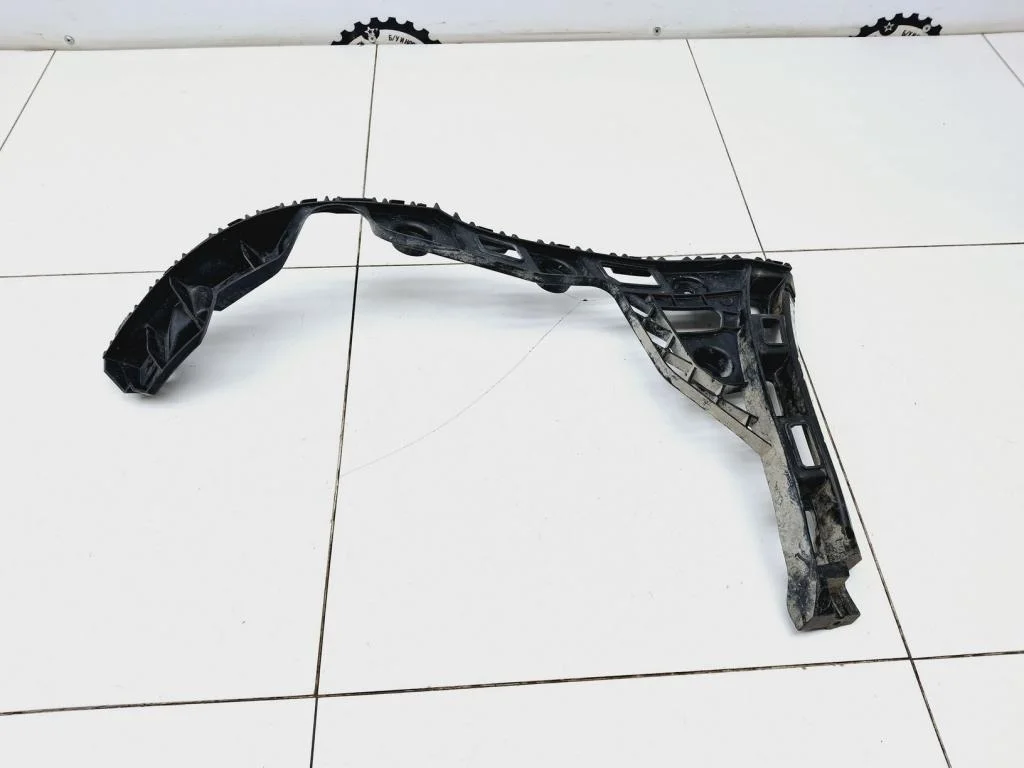 Кронштейн заднего бампера правый Volkswagen Polo 5