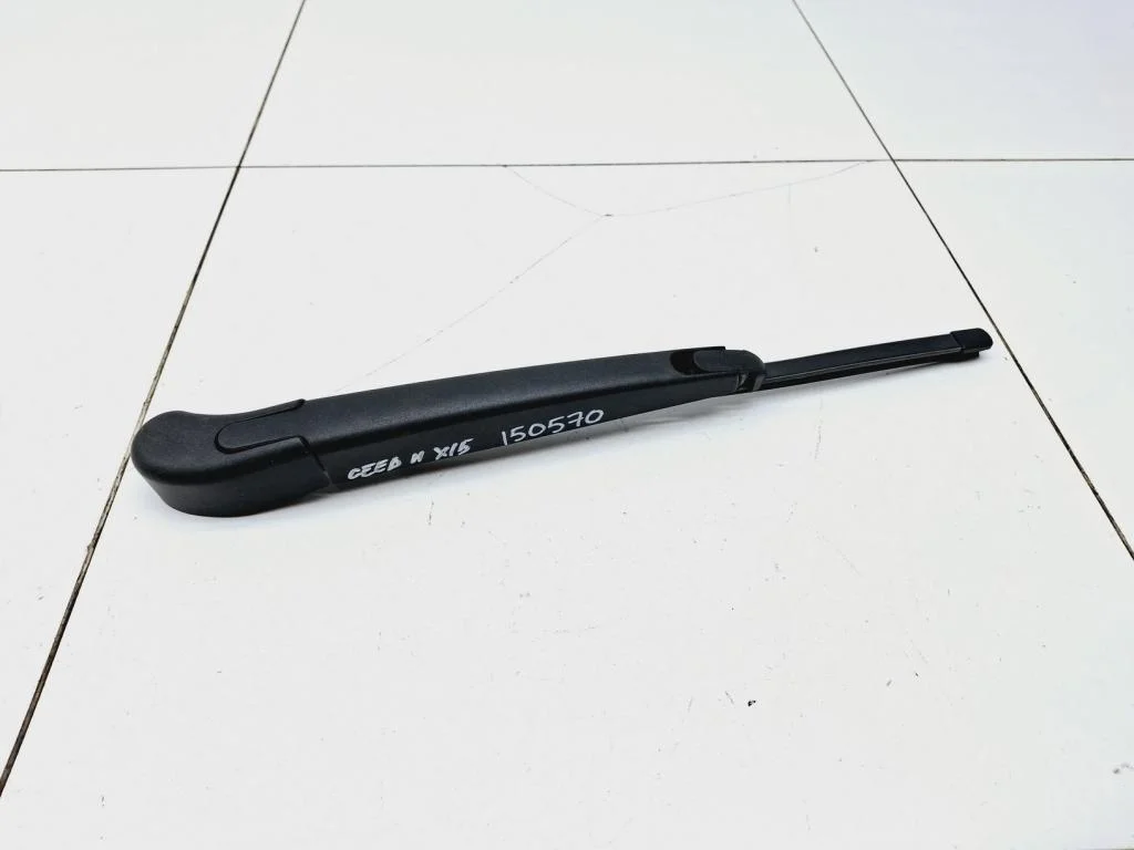 Поводок стеклоочистителя заднего Kia Ceed 2 2014 JD