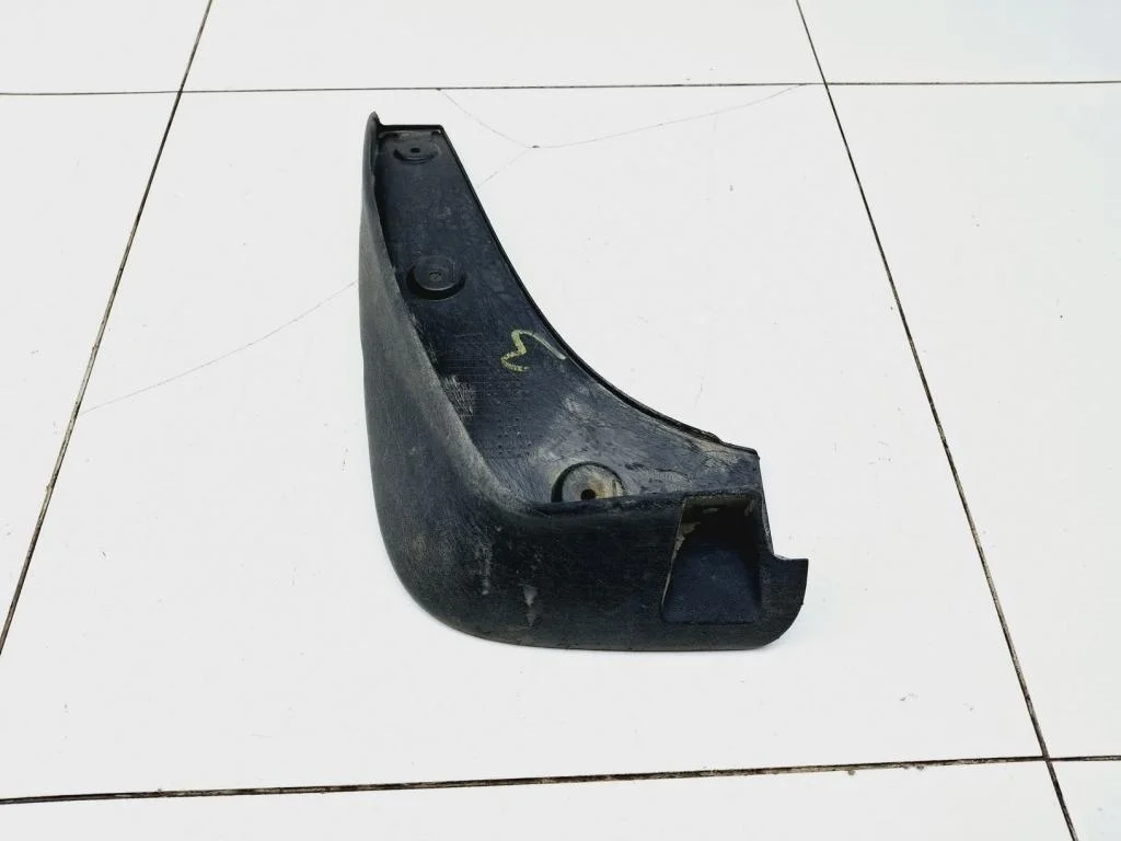 Брызговик передний левый Kia Sportage 3 2014 SL