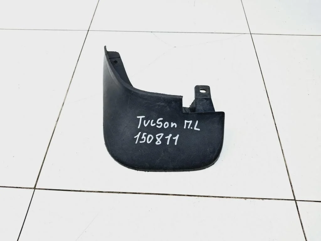 Брызговик передний левый Hyundai Tucson 1 2008 JM