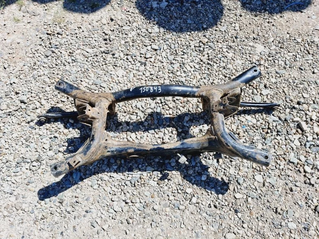 Балка задняя Mitsubishi Outlander 3 2014 GF