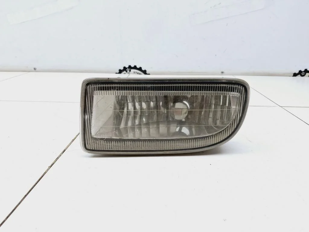 Фара противотуманная левая Toyota Land Cruiser J100