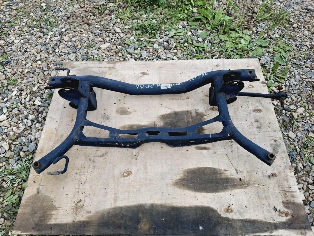 Балка задняя Volkswagen Jetta A6