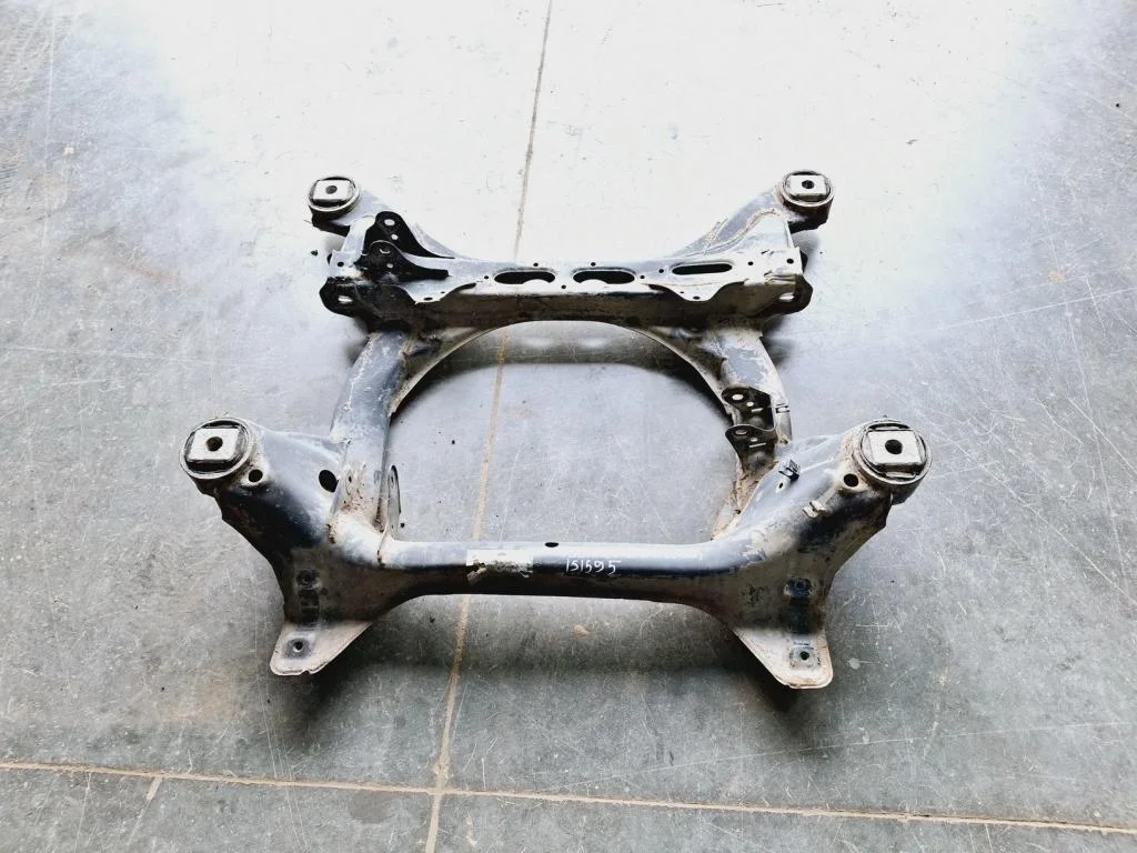 Подрамник Volkswagen Touareg 1 2007 GP