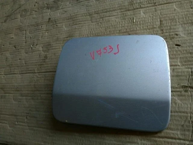 Б.у. лючок бензобака MITSUBISHI PAJERO V75W MITSUBISHI PAJERO V75W