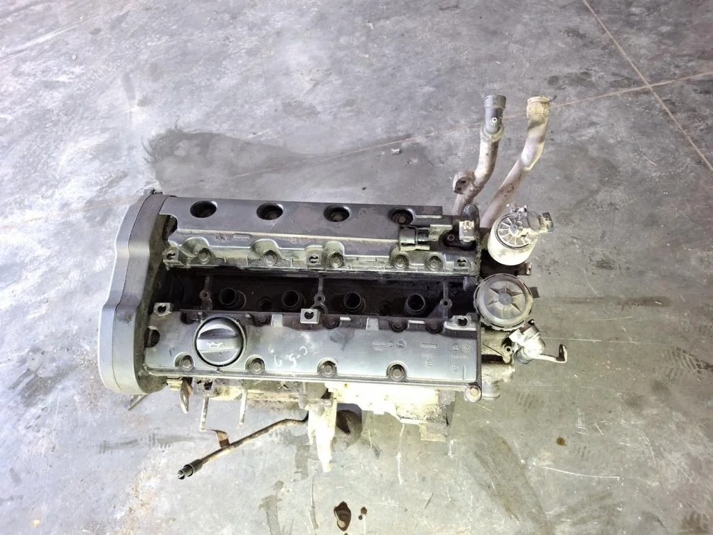 Двигатель Citroen C5 2002 DC, DE