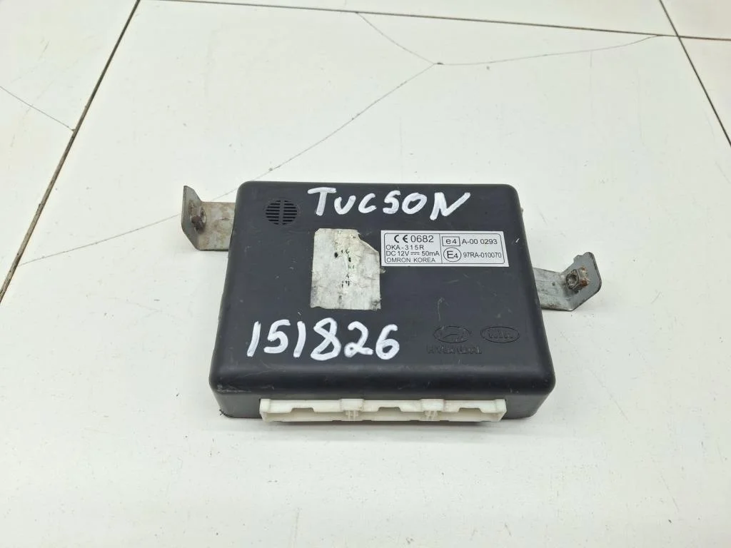 Блок электронный Hyundai Tucson 1 2008 JM
