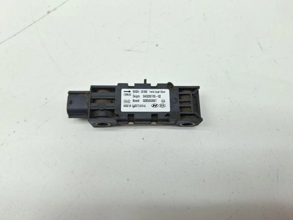 Датчик air bag Hyundai Tucson 1 2008 JM