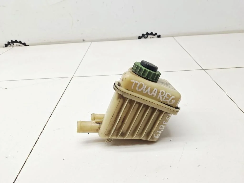 Бачок гидроусилителя Volkswagen Touareg 1 GP