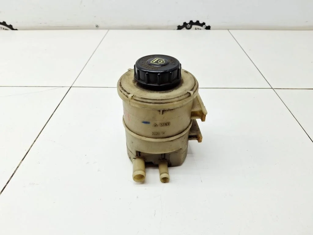 Бачок гидроусилителя Лада Ларгус R90