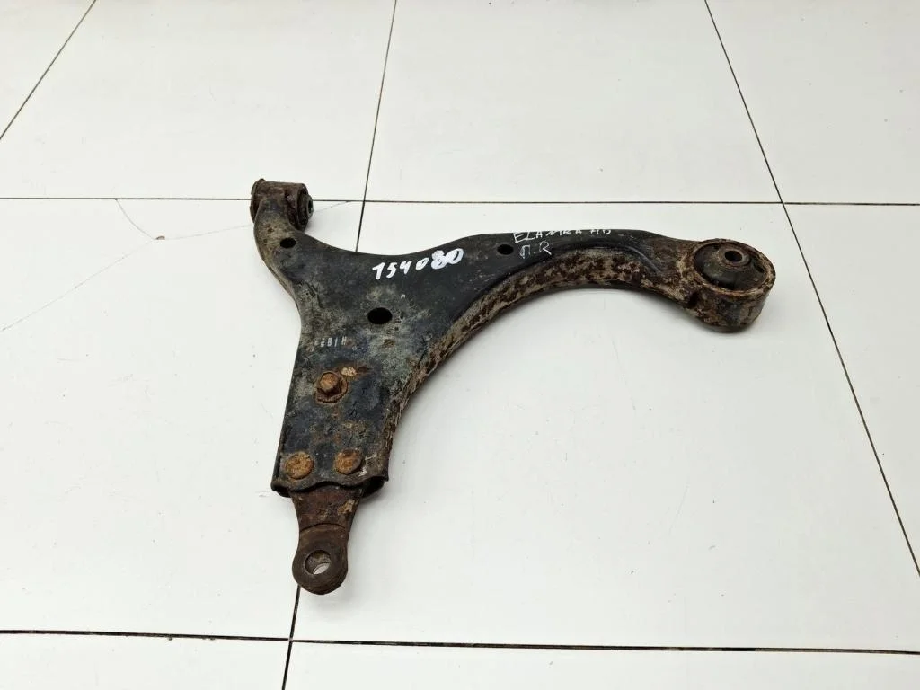 Рычаг передний правый Hyundai Elantra 2008 HD