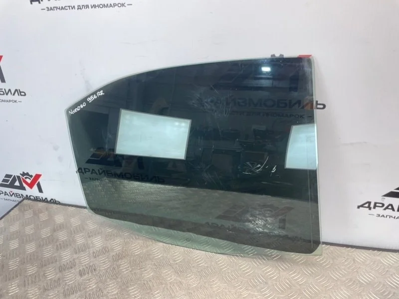 стекло боковое Ford Mondeo 2001 B4Y CJBA