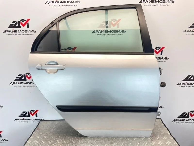 дверь боковая toyota corolla 2003 ZZE120 4ZZFE