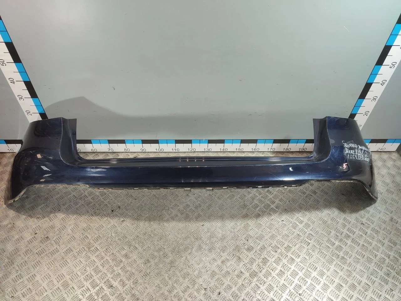 [Б/У] Бампер задний - Отсутствует один фиксатор [ХОРОШЕЕ] [Код: 00645598 ]