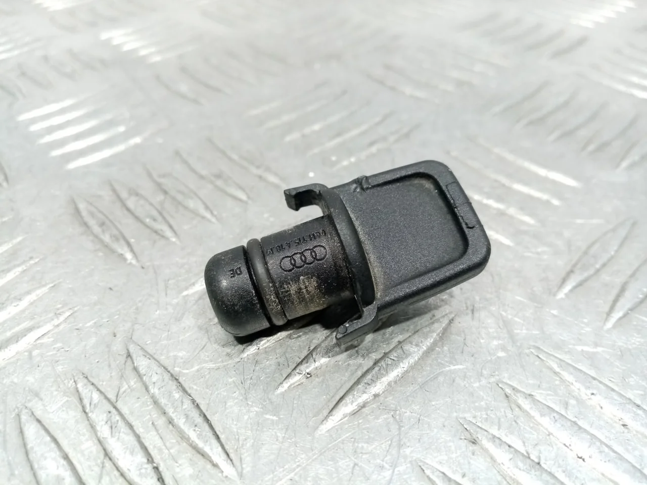 [Б/У] Заглушка трубки щупа [Код: 00644514 ]