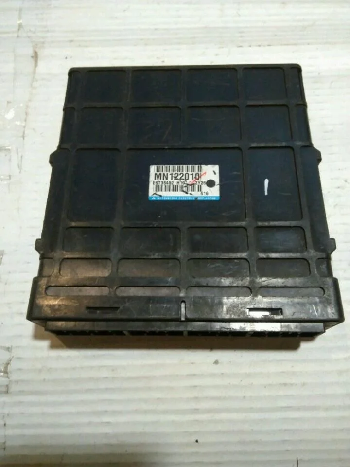 Б.у. блок управления двигателем MITSUBISHI AIRTREK CU4W MITSUBISHI AIRTREK CU4W